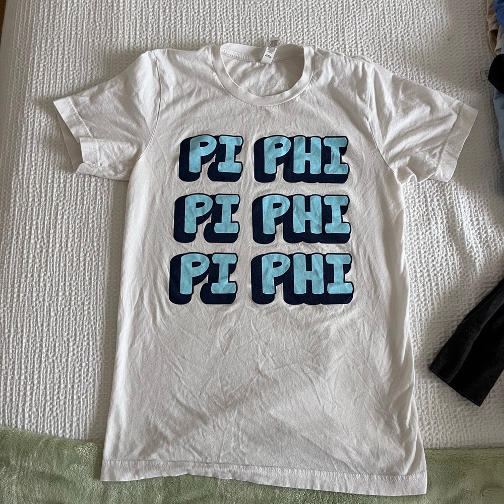 Pi Beta Phi t-shirt